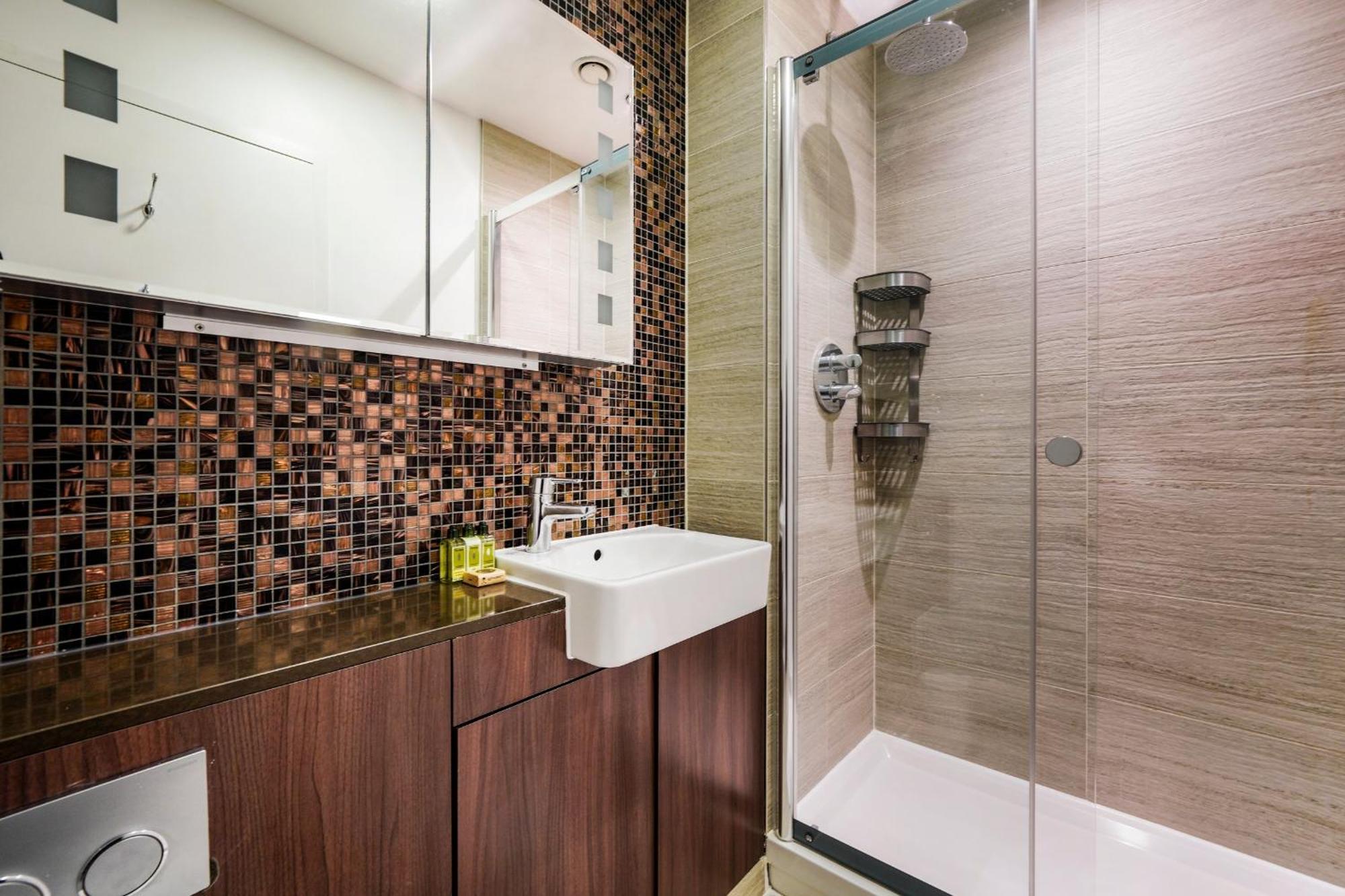 לונדון Monument Serviced Apartments By Lovelystay חדר תמונה